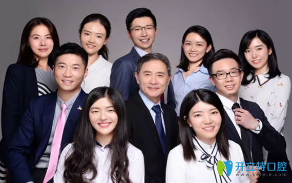 以镇江拜博口腔院长万书健为代表的<span style=