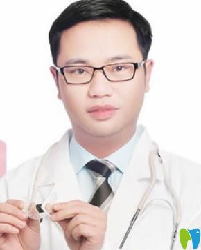 重庆当代整形口腔科推荐医生刘洋 重庆当代整形口腔科推荐医生刘洋