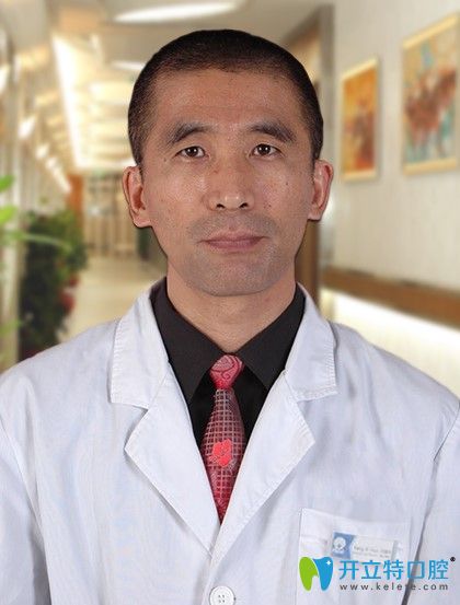 广州圣贝特邀<!--<i data=20240703-sp></i>-->口腔种植科副胡晓文