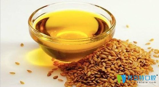 用胡麻仁油漱口可清楚牙垢 用胡麻仁油漱口可清楚牙垢