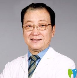佳美口腔金融街门诊的李宁医生 佳美口腔金融街门诊的李宁医生