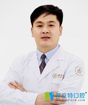 郑州<!--<i data=20240703-sp></i>-->口腔门诊部冯建平