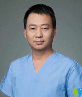 粤种植名医刘长虹博士