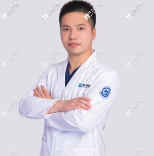 徐州美奥口腔正畸中心医生李东