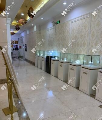 合肥壹加壹口腔中心走廊 合肥壹加壹口腔中心走廊