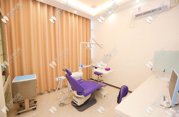 三亚微笑口腔洁净舒适的诊疗室