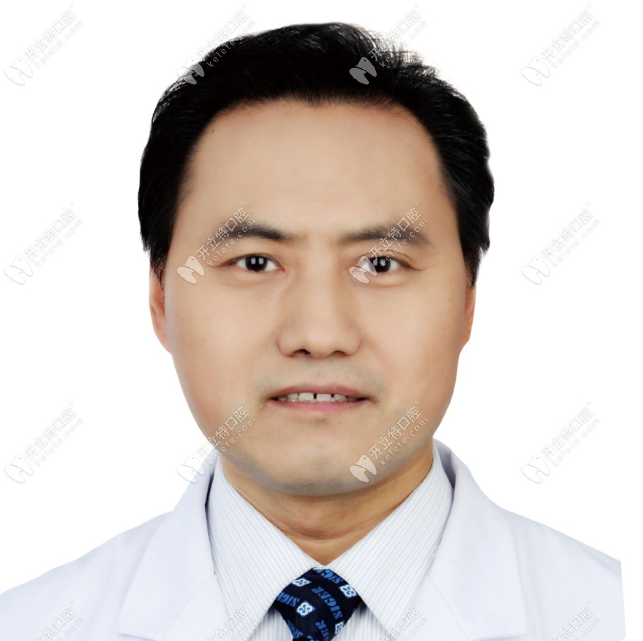 科尔口腔种植学科带头人巩新科院长